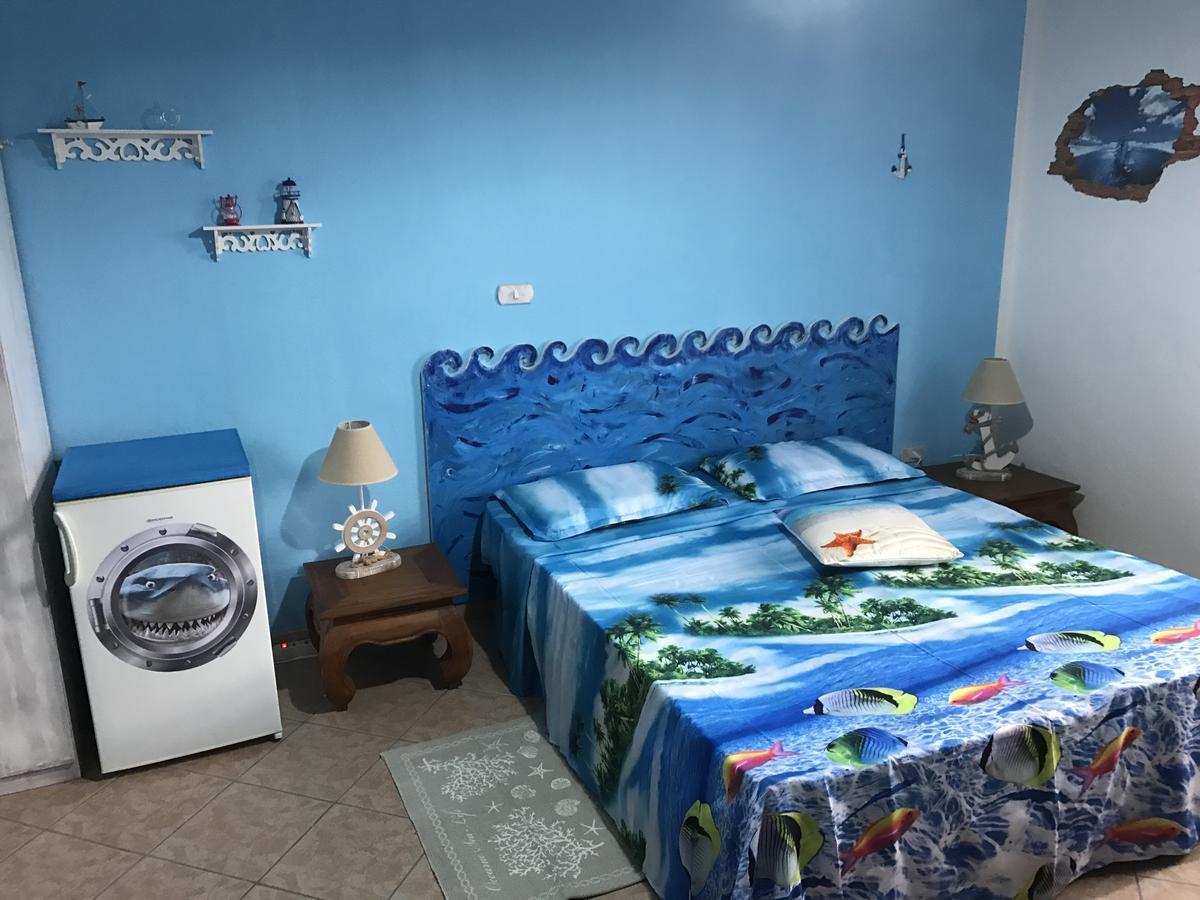 Acquamarina B&B La Maddalena  Εξωτερικό φωτογραφία